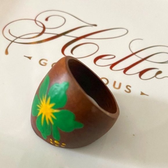 BOHO Wooden Earthy Flower Ring NWOT - Picture 1 of 3